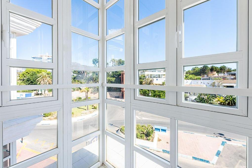 Puerto De Benalmadena Apartamento Vacacional Con Vistas Al Mar Y Yates Tres Habitaciones 2 Banos Extérieur photo